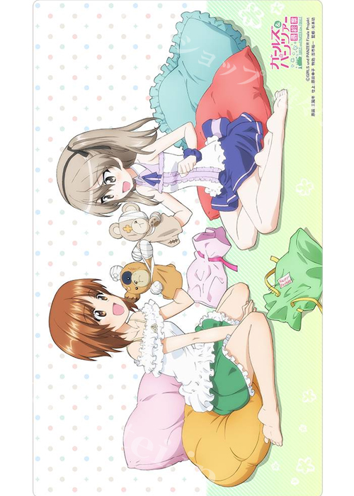ガールズ＆パンツァー 最終章 ラバーマット 『西住みほ＆島田愛里寿／ボコパペット』 | 販売 | サプライ